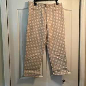 Women’s printed capri pants